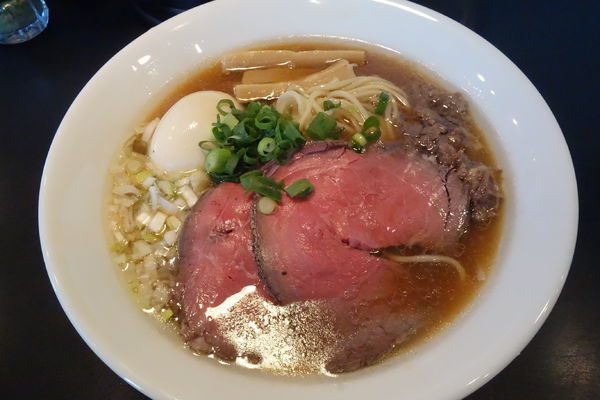 「特製牛そば」@麺牛 ひろせの写真