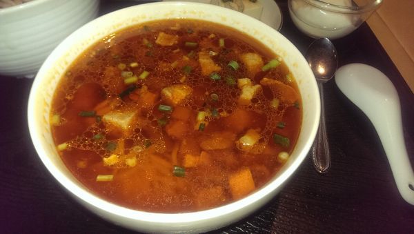 「辛子麺（トリプルハーフの一品）」@咸亨酒店の写真