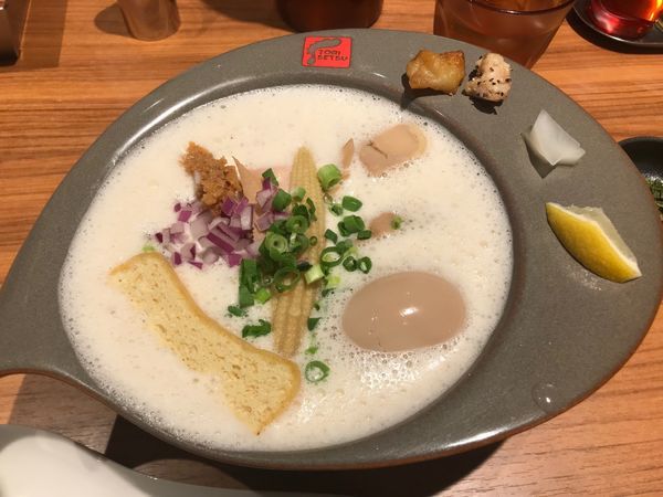 「濃厚鶏白湯ラーメンSPECIAL（大盛り）」@RAMEN FACTORY TORISETSUの写真