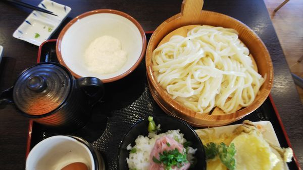 「本日のお得定食（冷たいうどん）」@きやんち アグリパーク上里店の写真