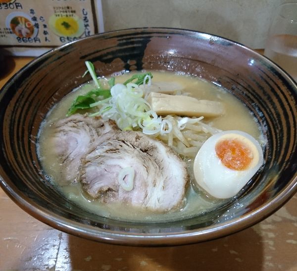 「味噌らぁめん 大盛」@爆じゅう餃子 餃点の写真