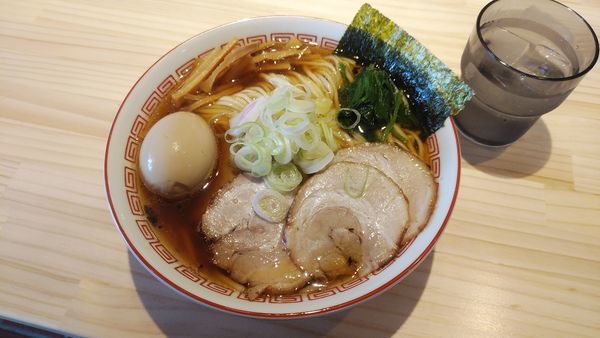 「必道そば（大盛）＋味玉＋特性トッピング」@麺屋 必道の写真
