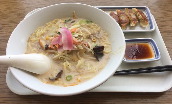 「長崎チャンポン(大盛637¥)」@リンガーハット ファッションクルーズひたちなか店の写真