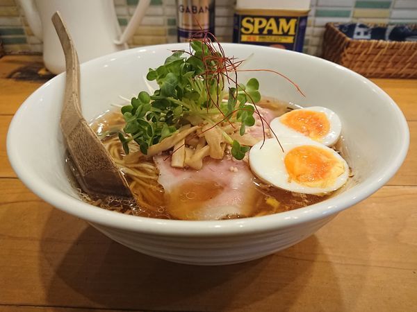 「醤油SOBA＋塩味玉」@麺屋 Hulu-luの写真