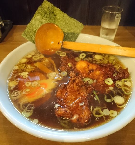 「から揚げらーめん」@元祖帯麺 梅田飯店の写真