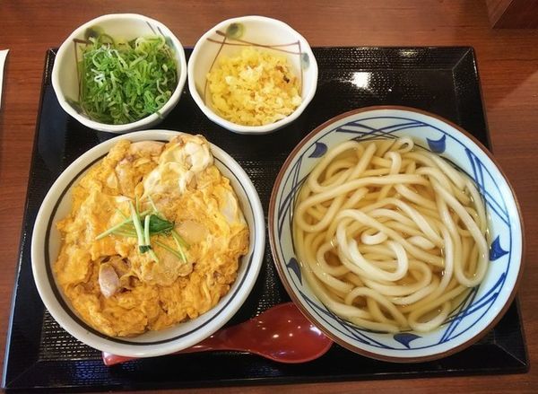 「かけ（並）290円」@丸亀製麺 米沢店の写真