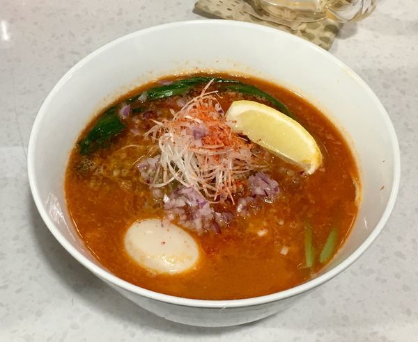 「辛海老エスニックラーメン」@ラーメン星印の写真