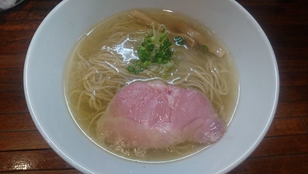 「しおらーめん」@町田汁場 しおらーめん進化 町田駅前店の写真