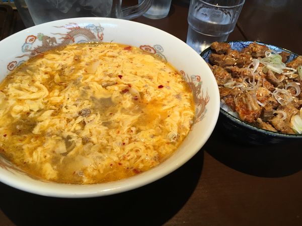 「松府麺&ハラミコチュジャン丼」@松虎亭の写真
