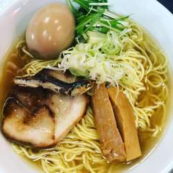 鶏煮干しらーめん