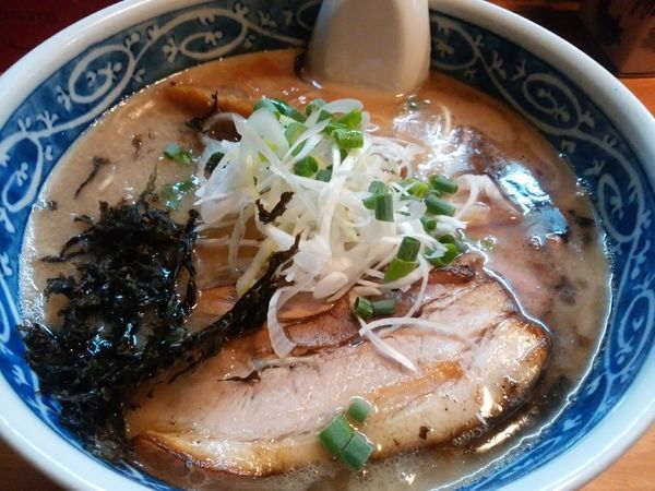 「とんこつらーめん」@愚直の写真