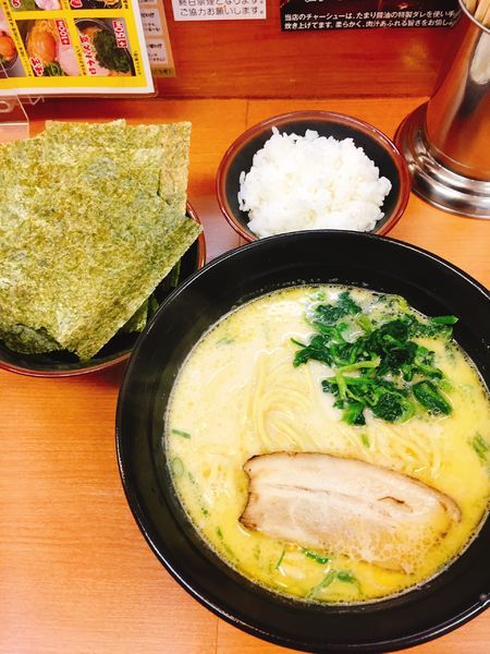 「豚骨ラーメン塩味 700円」@横浜家系ラーメン 畿一の写真