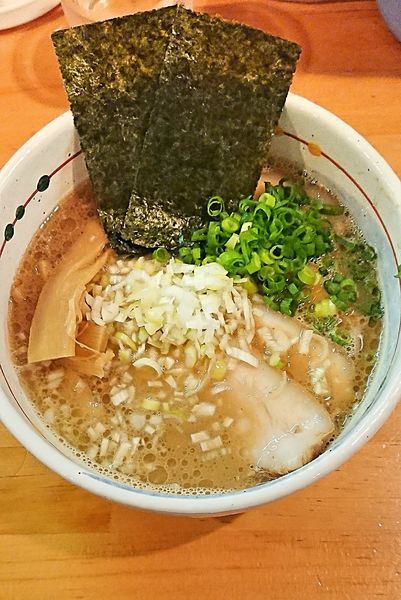 「和風豚骨らーめん&チャーシュー3枚増し」@麺屋 くおんの写真