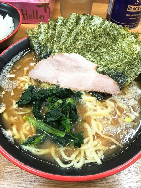 「ラーメン(大)＋のり増し」@麺家 紫極の写真