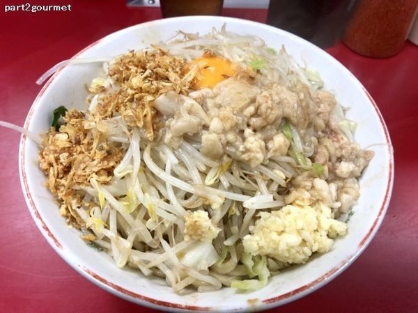 「汁無し+ラーメン豚２枚 「ニンニクアブラ」(810円)」@ラーメン二郎 湘南藤沢店の写真