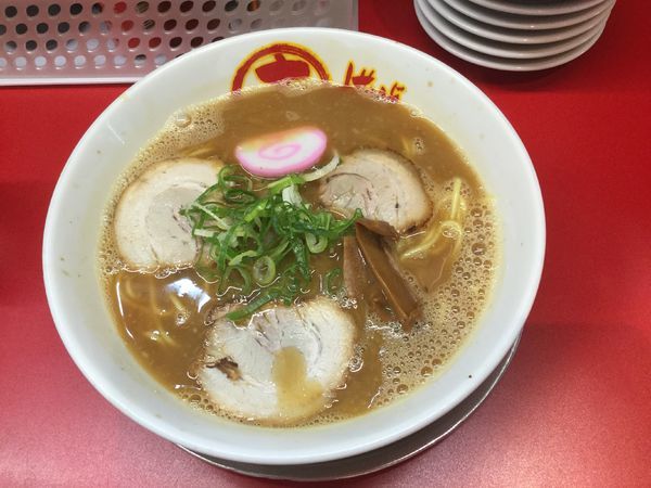 「中華そば(¥700)」@丸高中華そば 神戸二宮店の写真