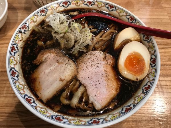 「くじらブラック」@くじら食堂 nonowa東小金井店の写真