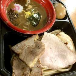 【中華蕎麦 とみ田】１３年目の濃厚豚骨魚介＋特選トッピング