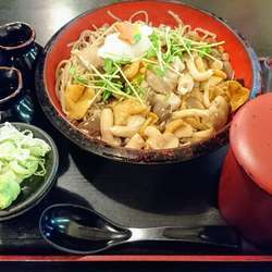 冷やしきのこそば(中盛)