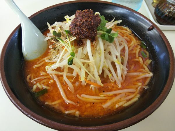 「辛みそ　※ラー油唐辛子カスタマイズ　（大盛り）」@くるまやラーメン 松本渚店の写真