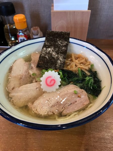 「塩、チャーシュートッピング」@らーめん 仙松の写真