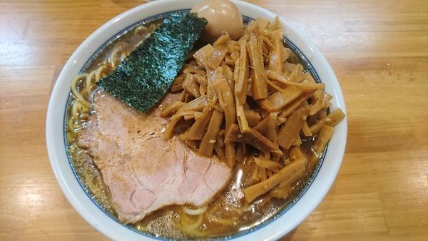 「メンマラーメン中盛(茹で前350g)+味玉」@自家製中華そば としおかの写真