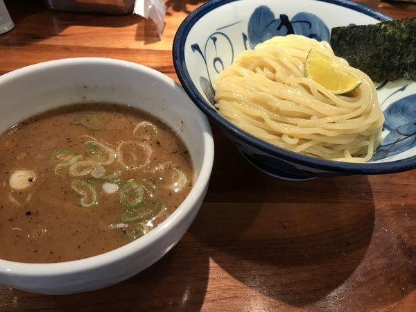 「つけめん（300g）」@めん徳二代目つじ田 新橋店の写真