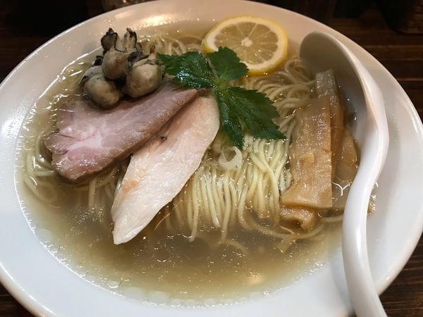 「【限定】牡蠣だし塩そば  大盛  950円」@だし廊 -DASHIRO-の写真