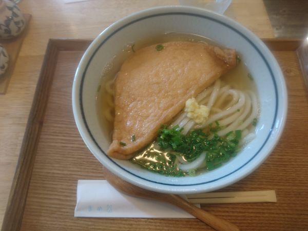 「きつねうどん ６００円」@さぬきうどん まめ哲の写真