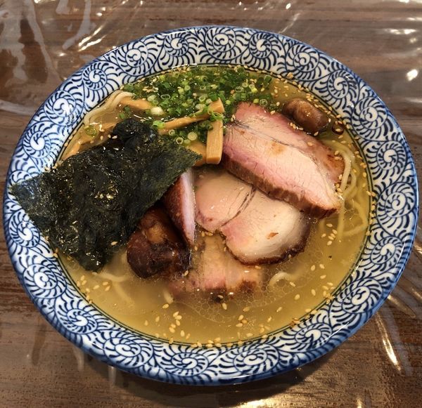 「カリフリチャーシュー麺（3枚/塩/はるゆたか麺）1170円」@らーめん森や。の写真