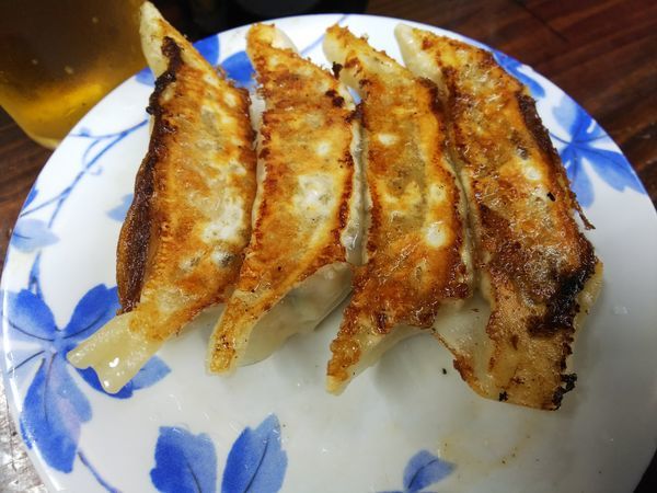 「ちょっとぎょうざ（4個）　150円」@神戸ラーメン 第一旭 三宮本店の写真