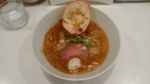 「【11月限定】女王茸塩麺～ゆう～¥1000-」@麺画廊 英の写真