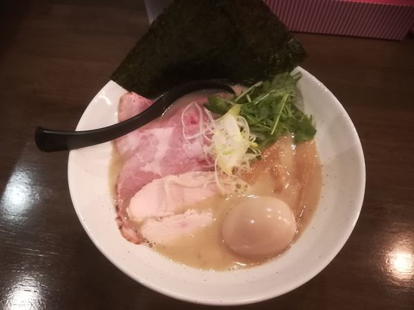 「鶏白湯 全のせ(塩、大盛)」@ラーメン翼の写真