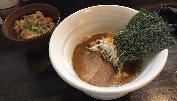 「海老らーめん(限定)＋炊き込みご飯(880円＋170円)」@麺屋 奨 TASUKUの写真