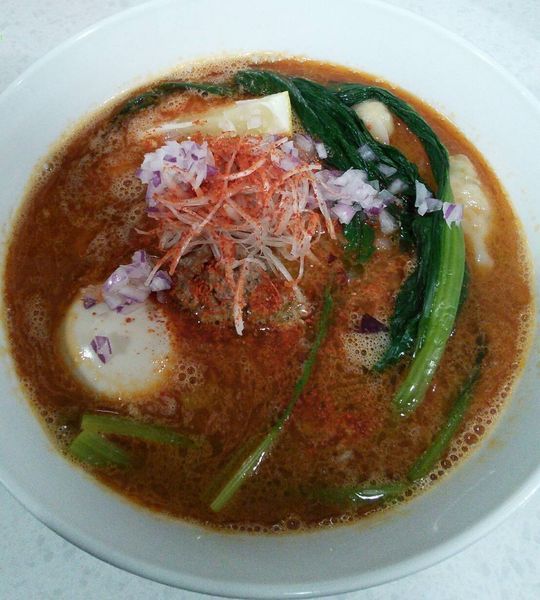 「【限定】辛海老エスニックラーメン＋特製　１０００円＋２５０円」@ラーメン星印の写真