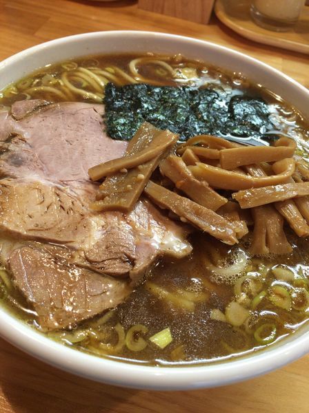 「ラーメン（小）７００円」@自家製中華そば としおかの写真