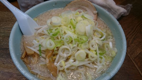 「とん塩ラーメン（730円）」@らーめん弁慶 門前仲町店の写真