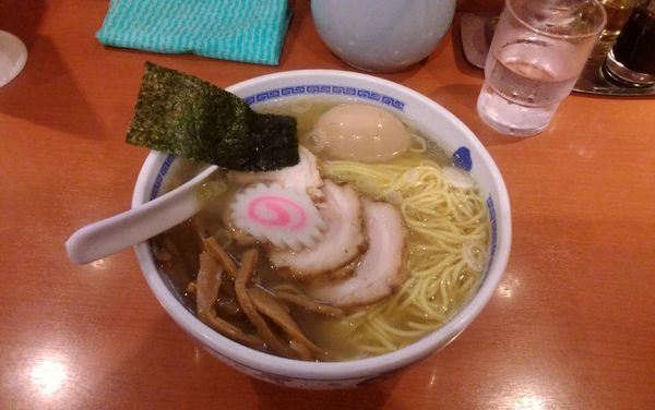 「塩スペシャルらーめん（ダブル）」@たけちゃんにぼしらーめん 調布店の写真