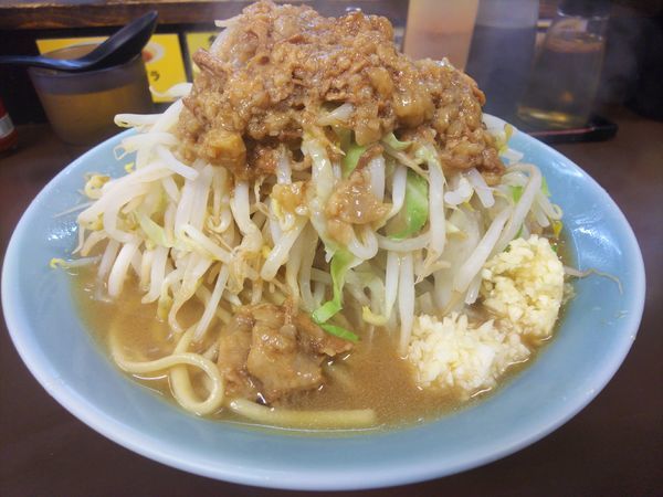 「ラーメン中、脂マシのニンニク有り」@立川マシマシ秘密工場の写真