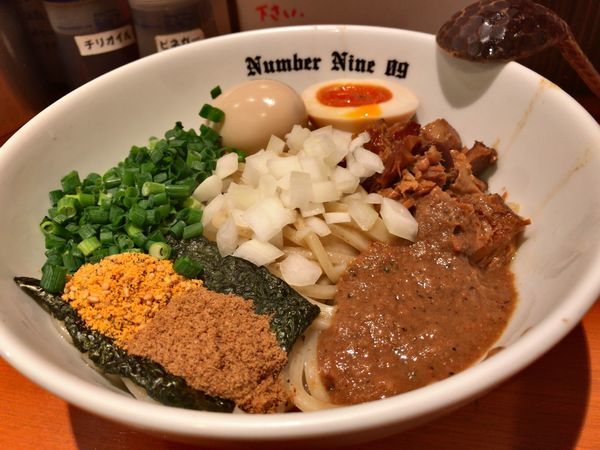 「油そば＋味玉」@麺Dining Number Nine 09の写真
