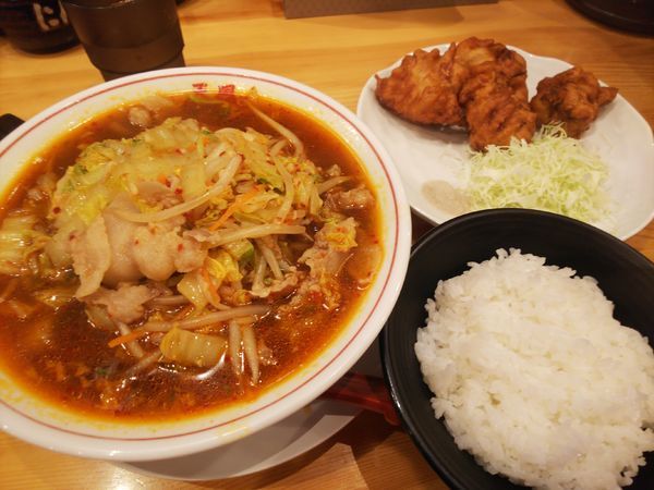 「から揚げセット（スタミナラーメンに変更)」@奈良天理ラーメン 天風 豊川店の写真
