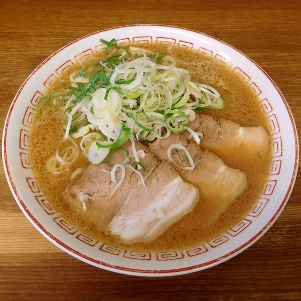 「蔵出し味噌ネギラーメン（鶏油入り 800円）」@喜多方食堂 浅草本店の写真