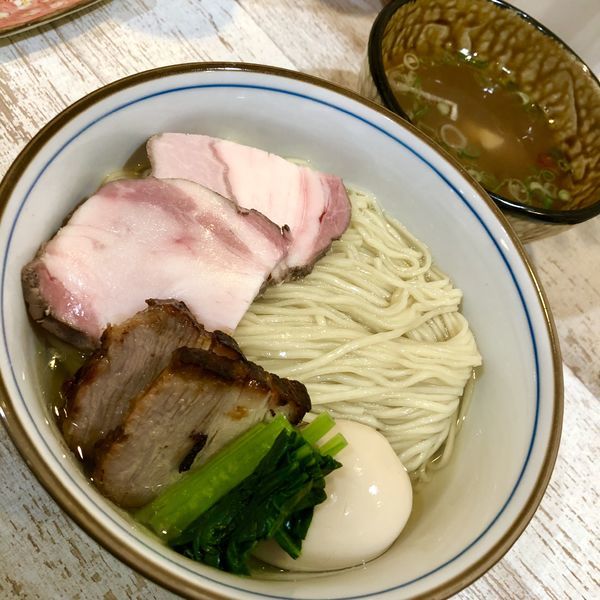 「【限定】特製 真鯛の淡麗つけそば〜昆布水〜￥1050」@中華そば 四つ葉の写真