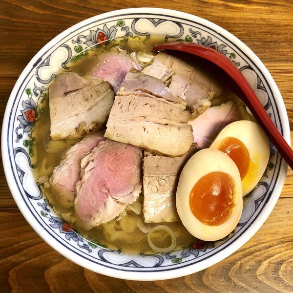 「【限定】貝そばチャーシュー￥1050＋味玉￥100」@くじら食堂の写真