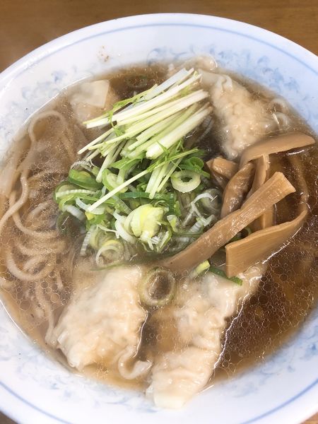 「俺のワンタン麺 ¥1000」@MENYA 食い味の道有楽の写真