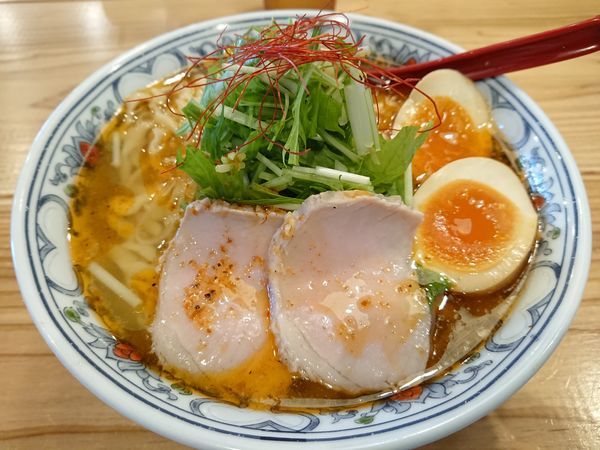 「【限定】海老塩ラーメン850円＋味玉100円」@くじら食堂 nonowa東小金井店の写真