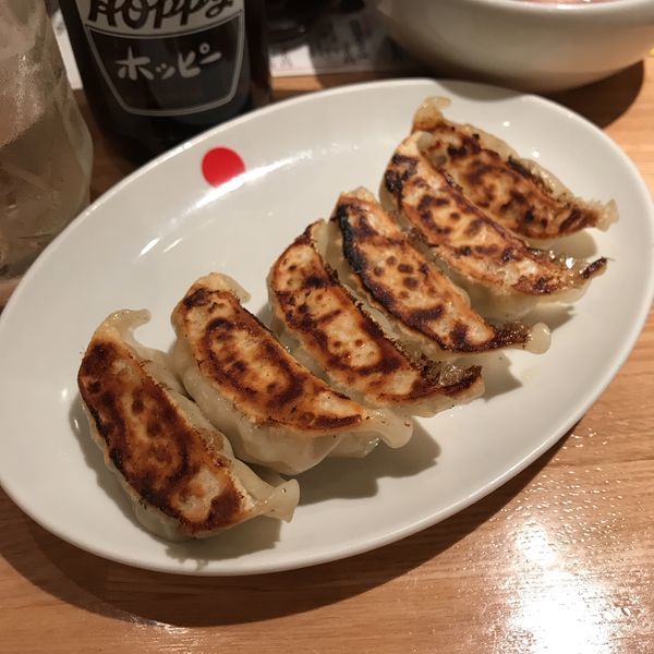 「焼き餃子 にんにくあり」@ぎょうざいってん 神田本店の写真