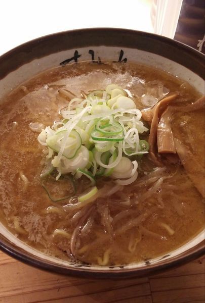 「味噌ラーメン870円」@すみれ 札幌中の島本店の写真