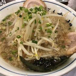 らーめん　こってり　￥７４５