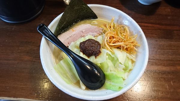 「熟成練り醤油らーめん」@『   』（無銘）の写真